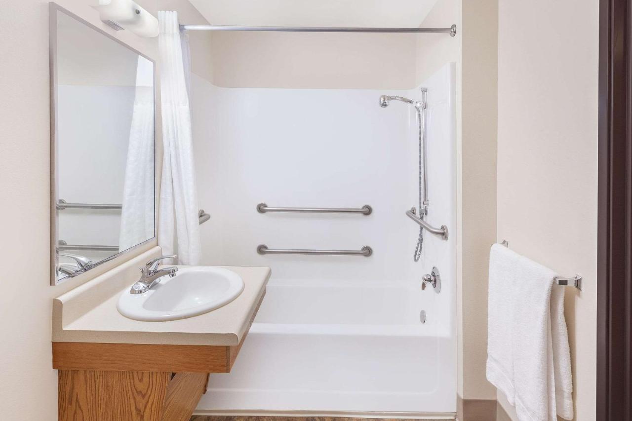 Woodspring Suites Ankeny Des Moines מראה חיצוני תמונה