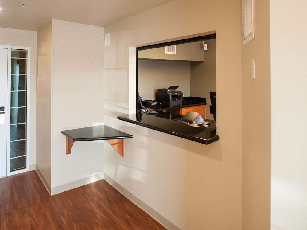 Woodspring Suites Ankeny Des Moines מראה פנימי תמונה